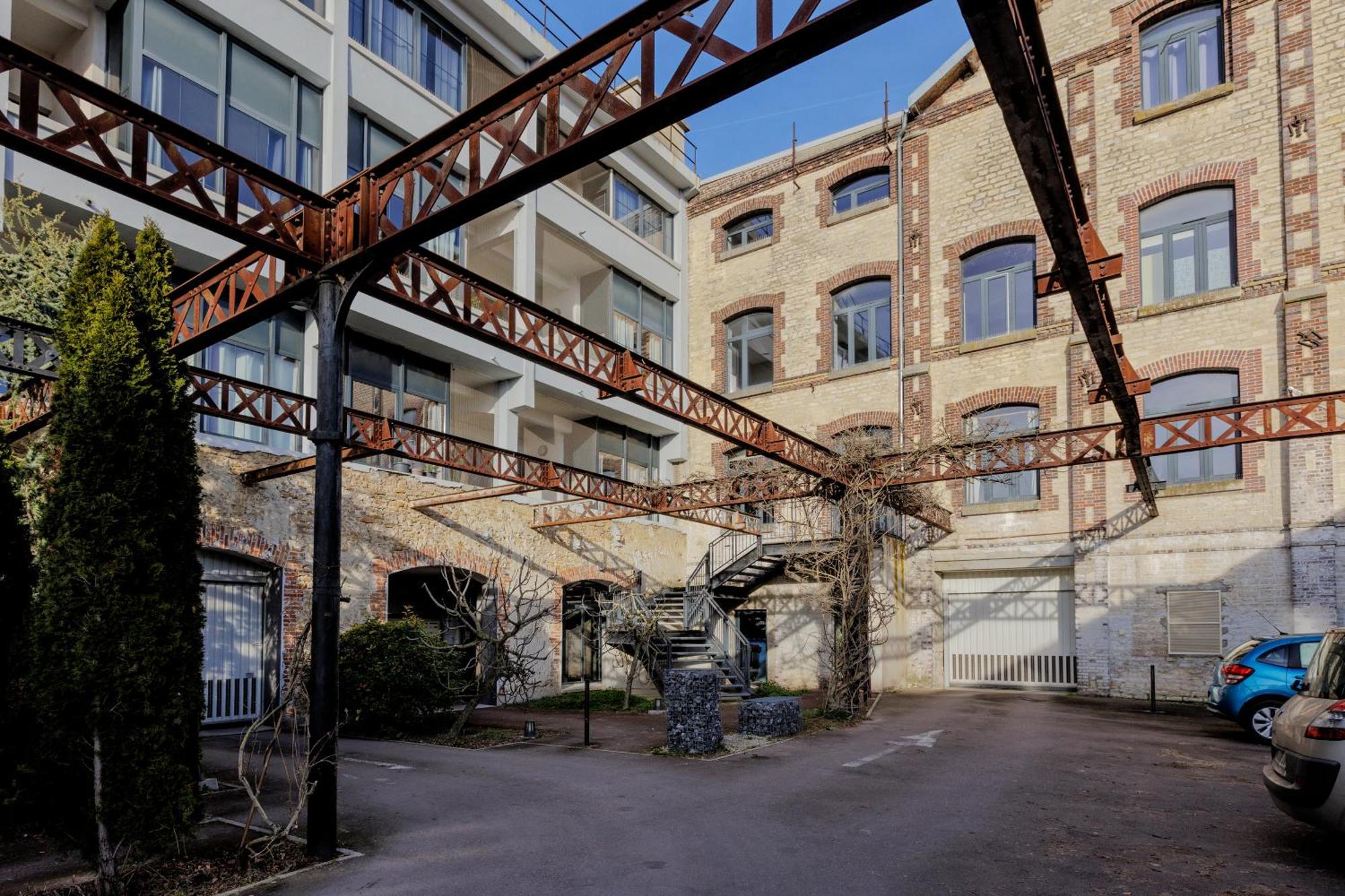 Manhattan Loft - Centre - 5 Mn A Pied Gare - Parking Prive - Patio Troyes Luaran gambar